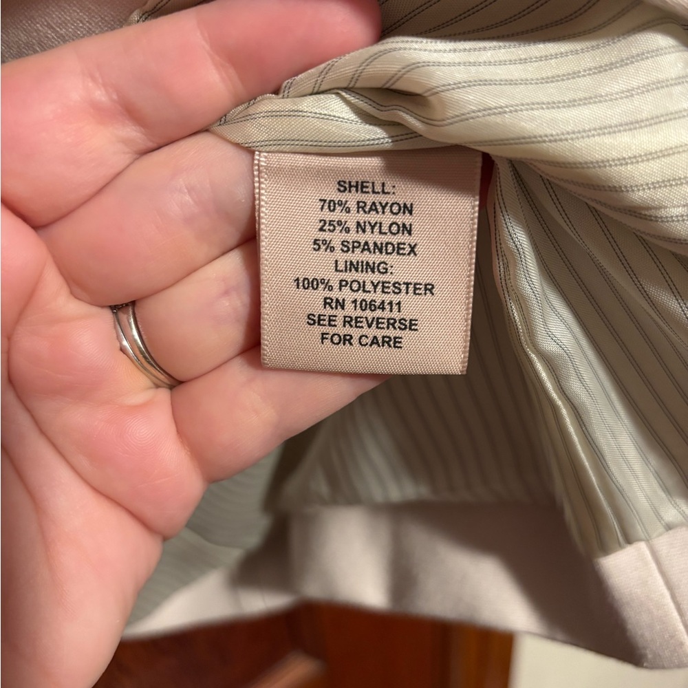 PHILOSOPHY Women’s Light Cream Blazer Size Large - Picture 7 of 8